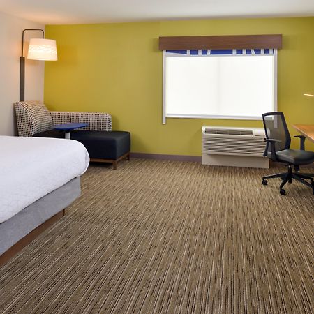 Holiday Inn Express & Suites - Ottumwa By Ihg Экстерьер фото