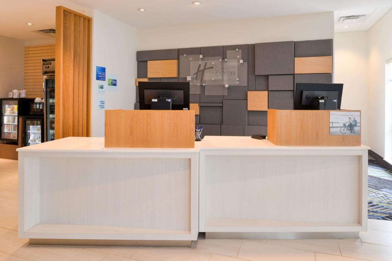 Holiday Inn Express & Suites - Ottumwa By Ihg Экстерьер фото